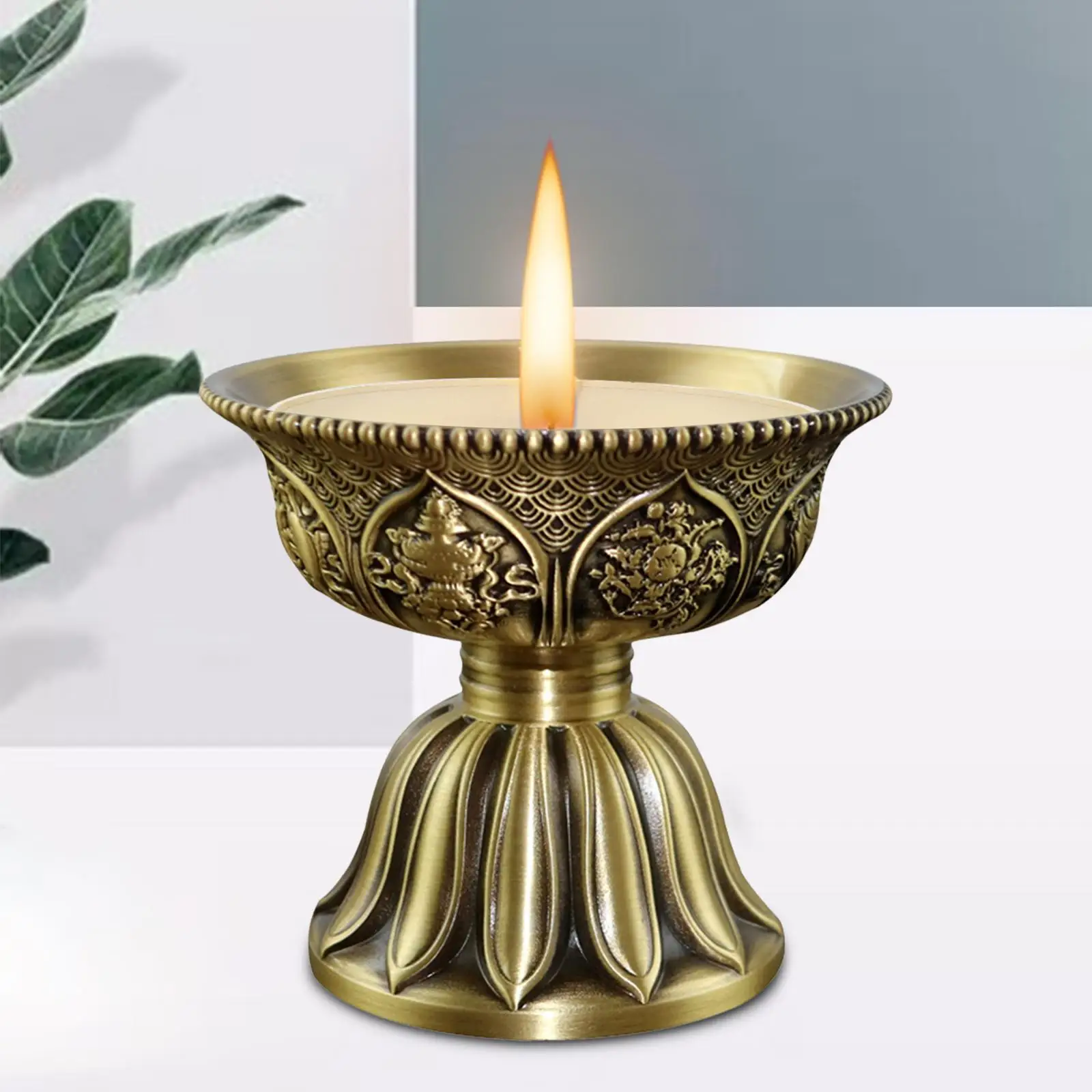 Auspicious Oil Lamp Home Decoration Buddhist Copper Ornament Candle Holder Candlestick for Banquet Safe Home Dining Room Parties