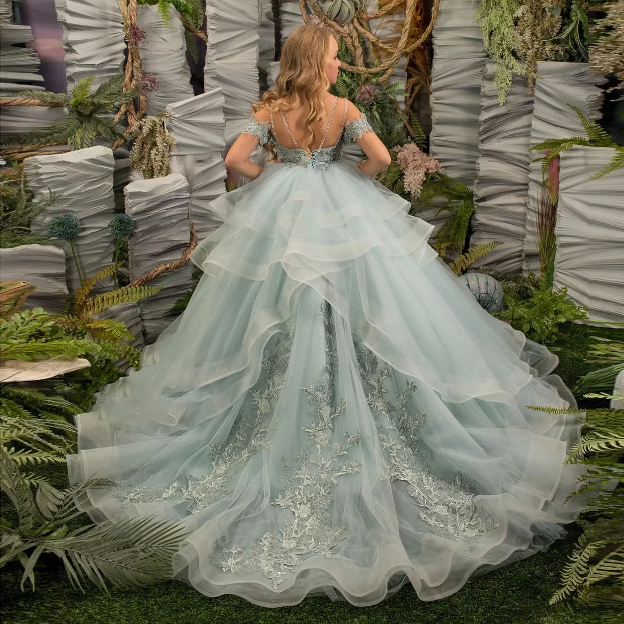 

Blue Puffy Flower Girl Dresses Off The Shoulder Princess Dress Tulle Beading Cute Kids
