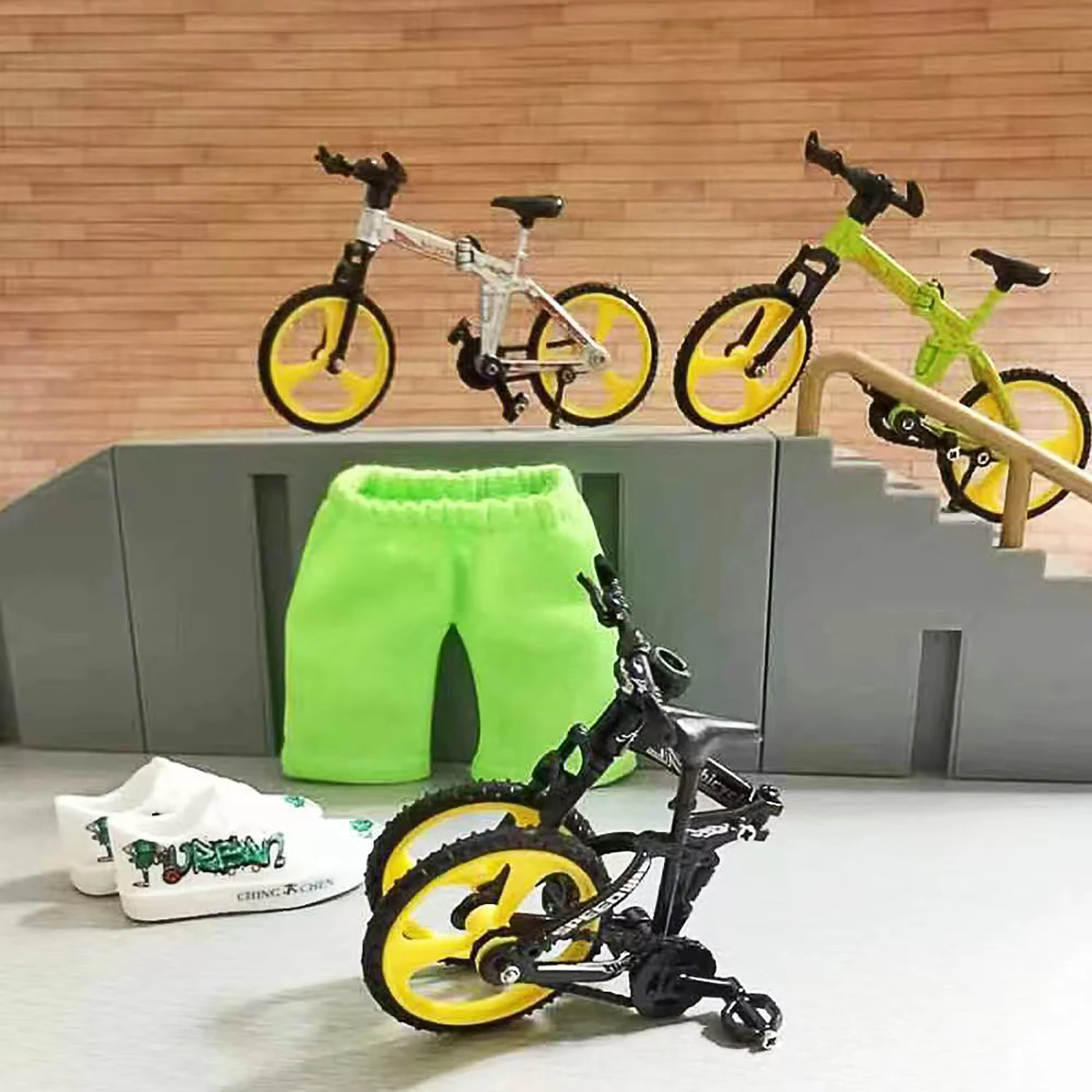Alloy Folding Mountain Bike Model Toy Mini Finger Bike Fingertip