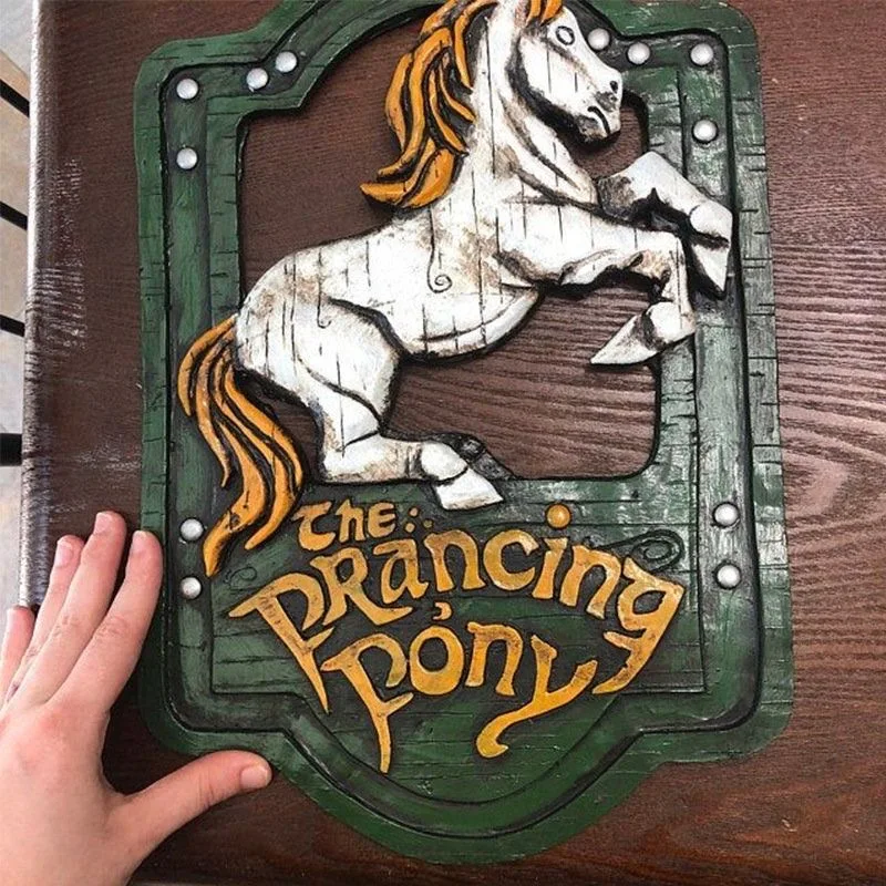 

Free Ship Longma Resin Crafts Modern Home Wall Art Decorations Lord of The The Prancing Pony and The Green Dragon Pub Signs Set