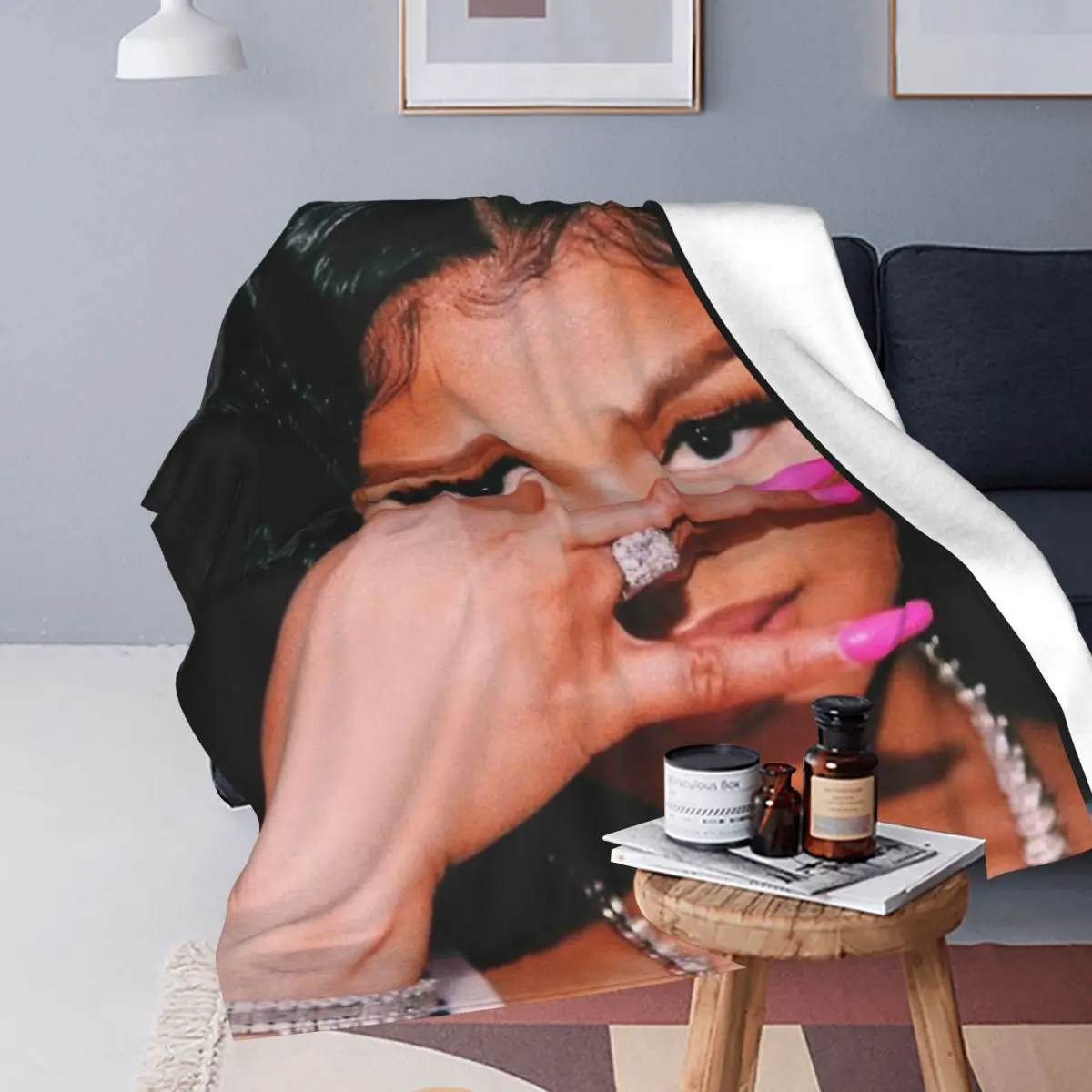 ��Ʈ�� ��Ƽ�� Nicki Minaj ���� ������ ���, �߿� ħ���� ���, ���� ����Ʈ ħ�� ����