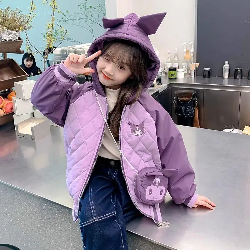 

Новинка, зимнее плюшевое Детское пальто Sanrio, Мультяшные 3D уши для девочек, Kuromi, уличное плюшевое утепленное милое пальто с сумкой, детский топ для подарка