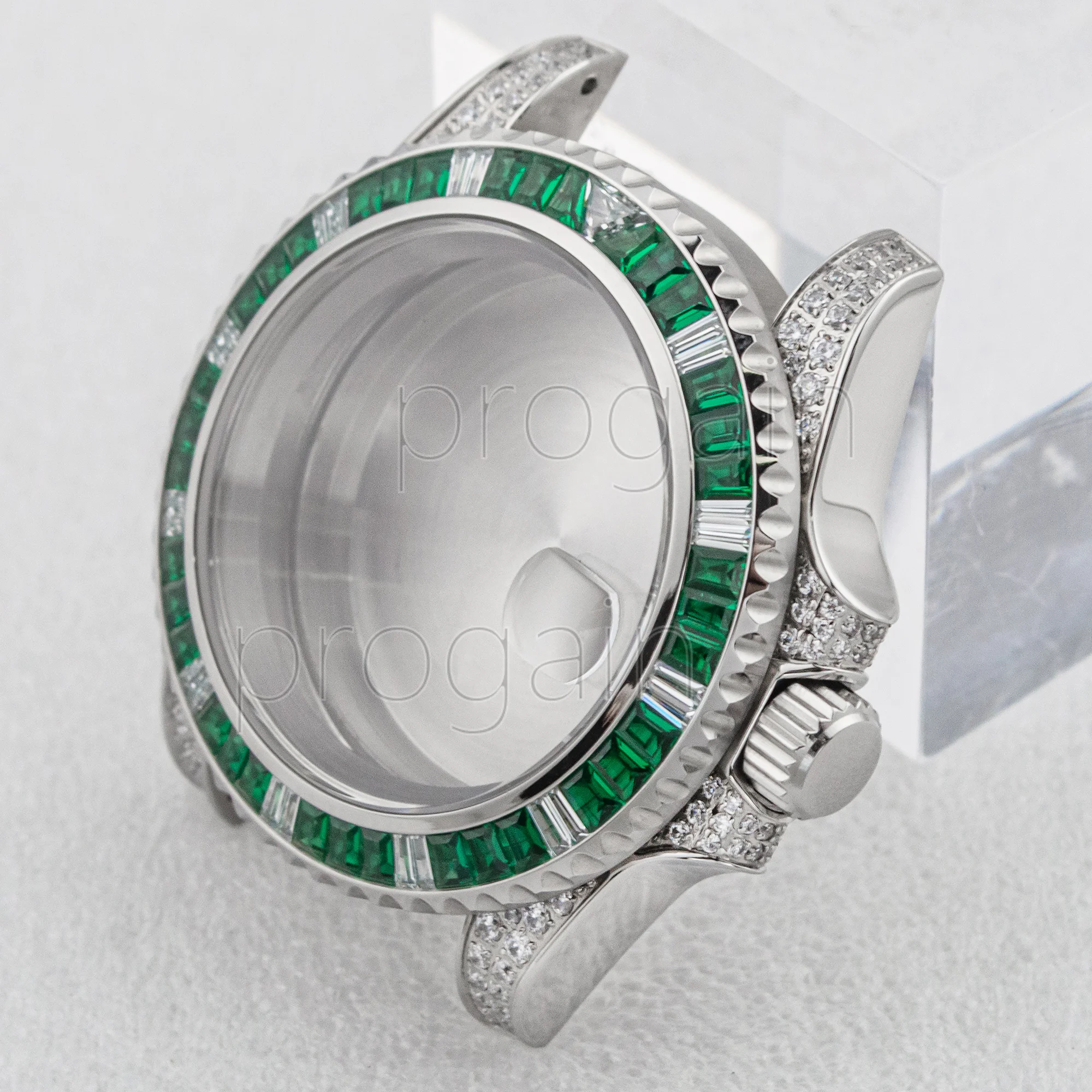 Luxury 40MM Full Diamond Stainless Steel Watch Case with Sapphire Crystal Glass