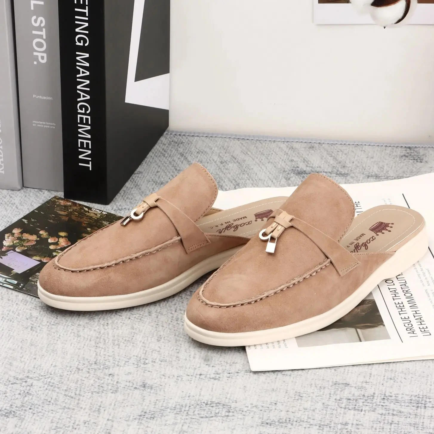 

Women New Design Mules Loafers 2023 Suede Leather Soft Bottom Summer Walk Women Moccasins Fashion Casual Men Loafers Lazy Shoes