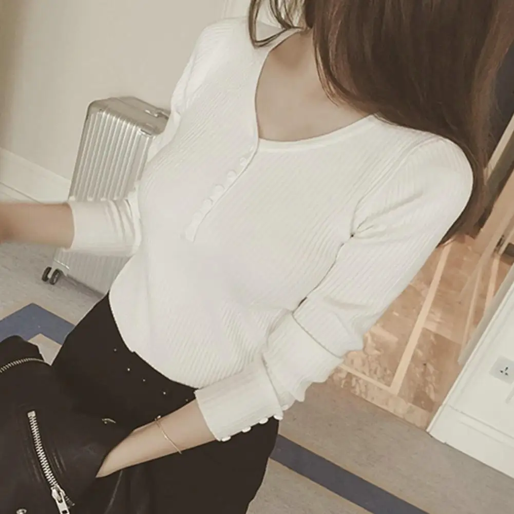 

Bottoming Blouse Chic V-neck Knitted Sweaters for Women Slim Fit Elastic Pullover Tops Solid Colors for Fall Winter Wardrobe