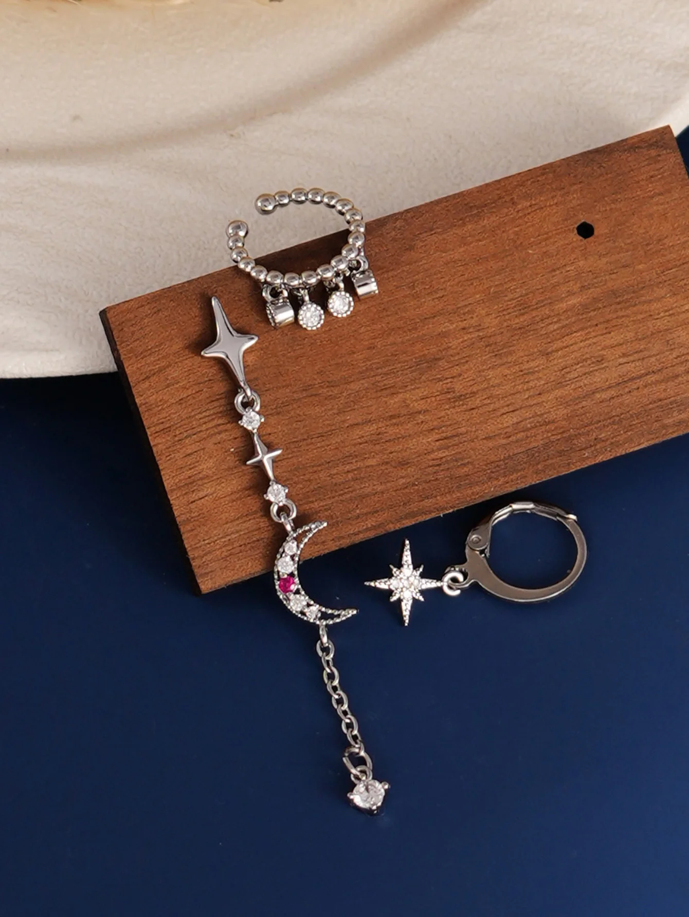 Cool Girl Earring Set Charm Kub Cooling Jewelry