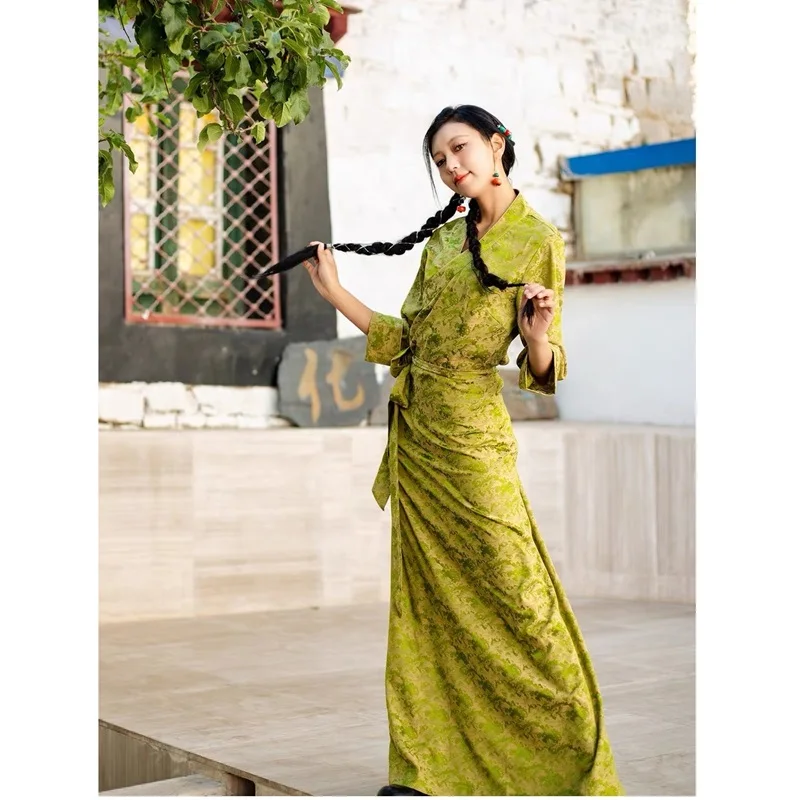 Chinese Tibetan Traditional Dress Retro Oriental Tibet Clothes Xizang Robe Summer Women Gown Tibetan Dress For Women AA6648