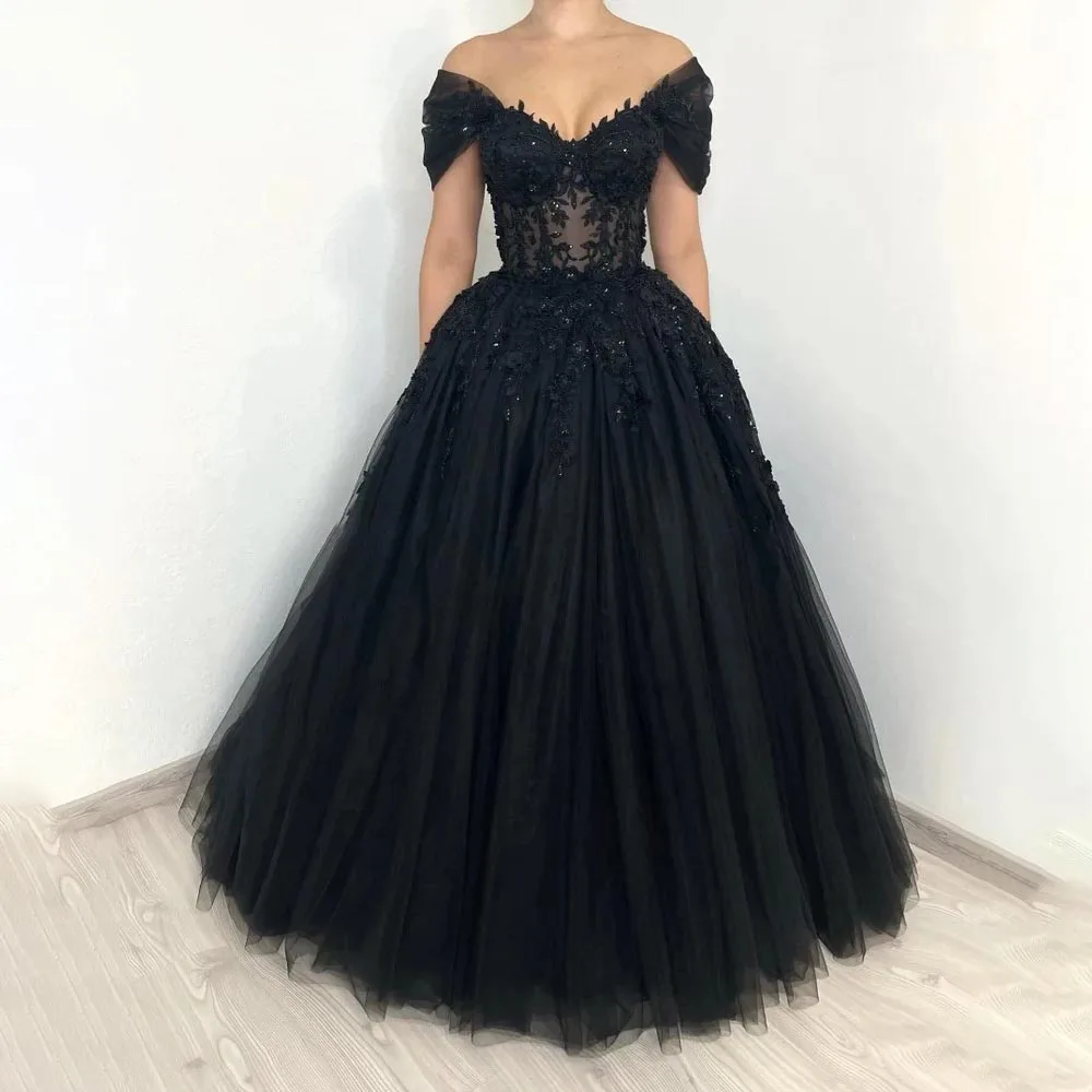 Черное Тюлевое платье для выпускного вечера, элегантное кружевное бальное платье с вышивкой, роскошное бальное платье с V-образным вырезом и открытыми плечами, 2024