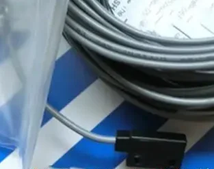 

Новый оригинальный сенсорный фотоэлектрический переключатель SH-21 SH21D / P