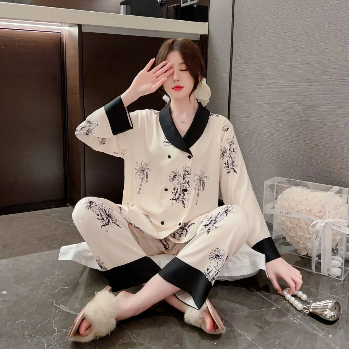 

Chinese Printed Sleepwear Pyjama Suit Women Two-Piece Pajamas Set Spring Long Sleeve Shirt Trouser Satin Nightwear Homewear