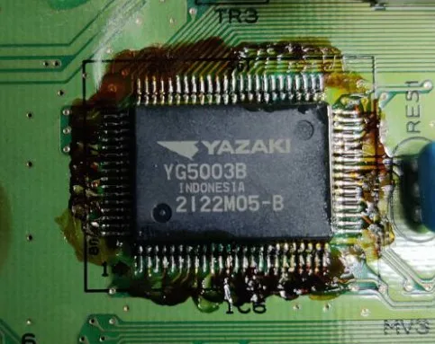 

Free shipping YG5003B QFP100 YAZAKI 10PCS