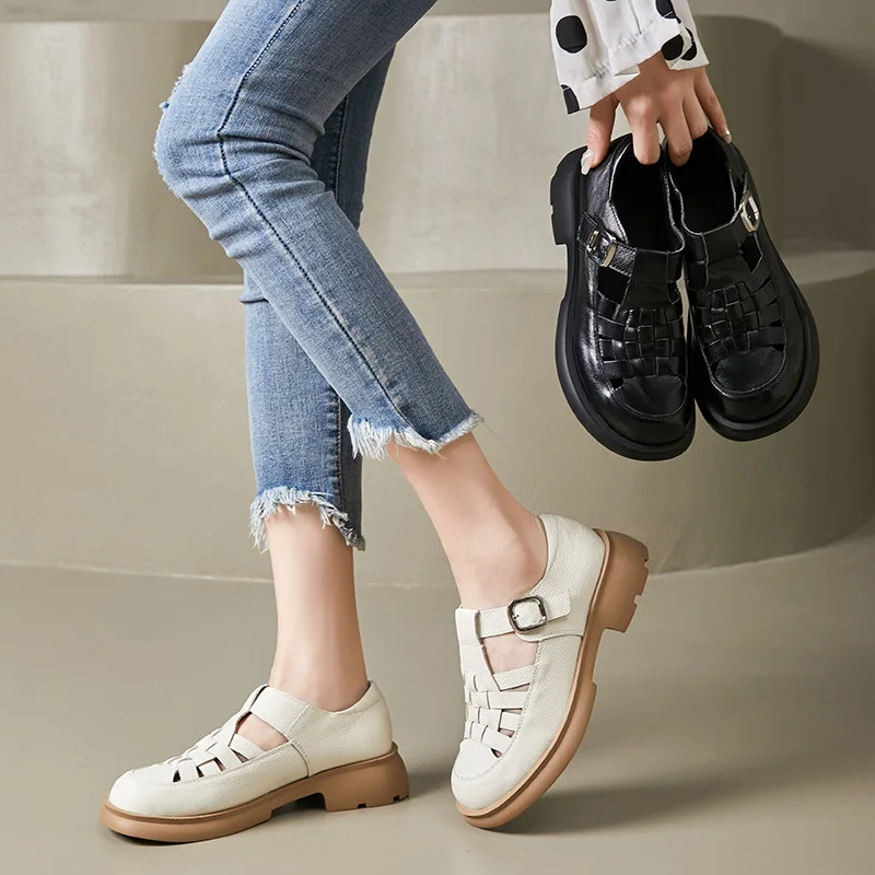 2024 Criss-cross roman sandals women genuine leather summer shoes ladies buckle gladiator soft sandal woman low heel woven flats