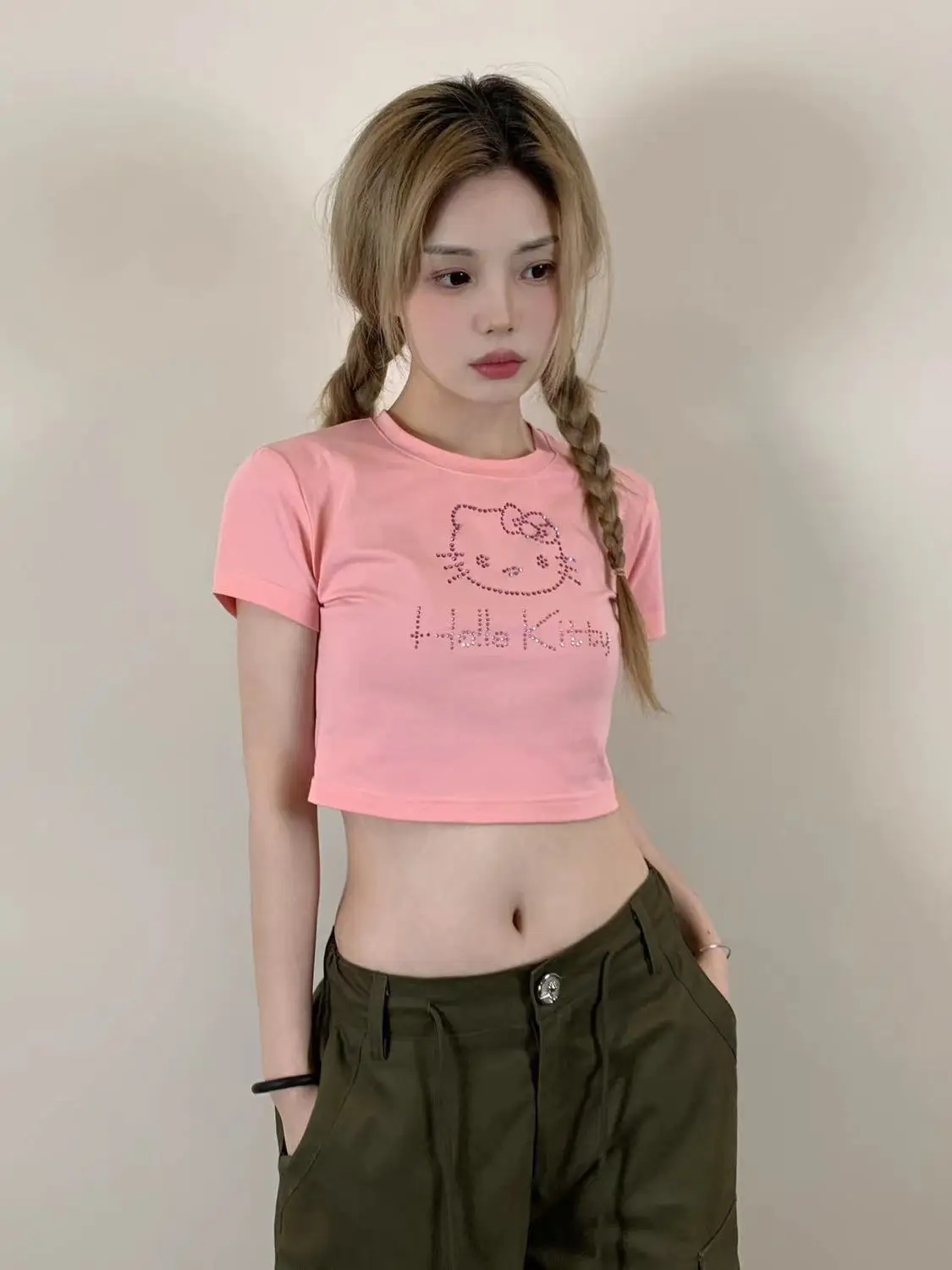 

Женская футболка с рисунком Hello Kitty, Повседневная футболка с рисунком из аниме Sanrio, 2023