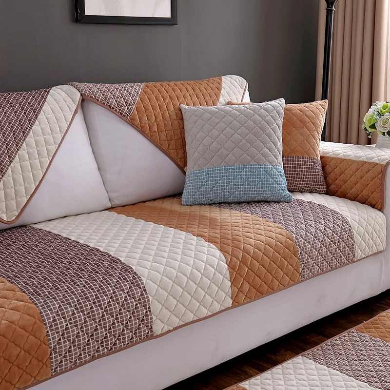 

Contrast Striped Short Plush Couch Mat Comfortable Soft Breathable Non Slip Sofa Towel Versatile Living Room Decoration Cushion