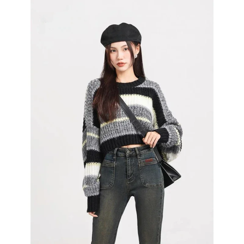 

Women's Long-Sleeved Striped Sweater, Color Blocking, Short Section, The Head Temperament, Knitted Top, Tide, Fall, Winter