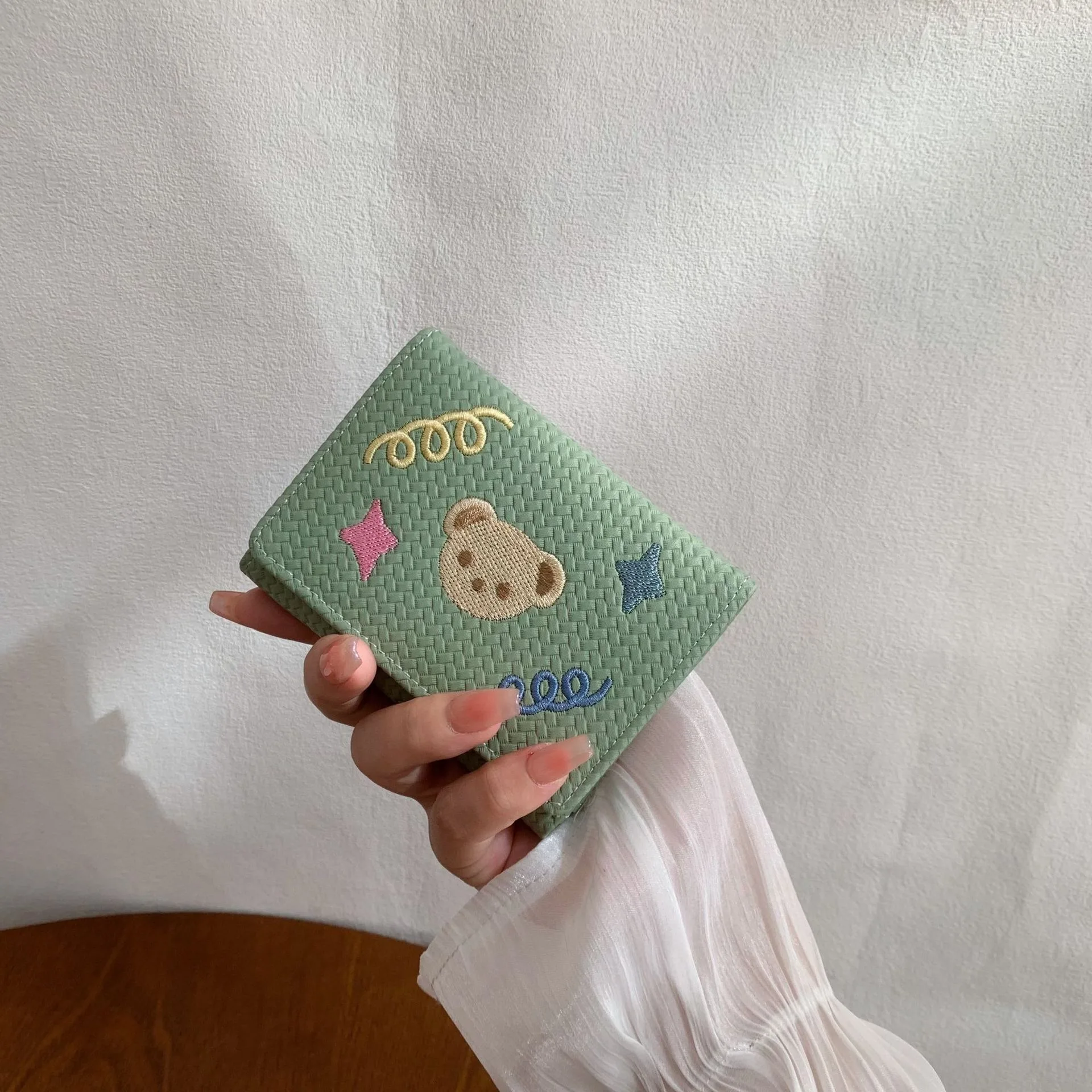 Portable Cartoon Women Short Wallet Bear Embroidery Three Fold Wallet Card Holder Multi-Card Slot Pu Leather Coin Purse  Student
