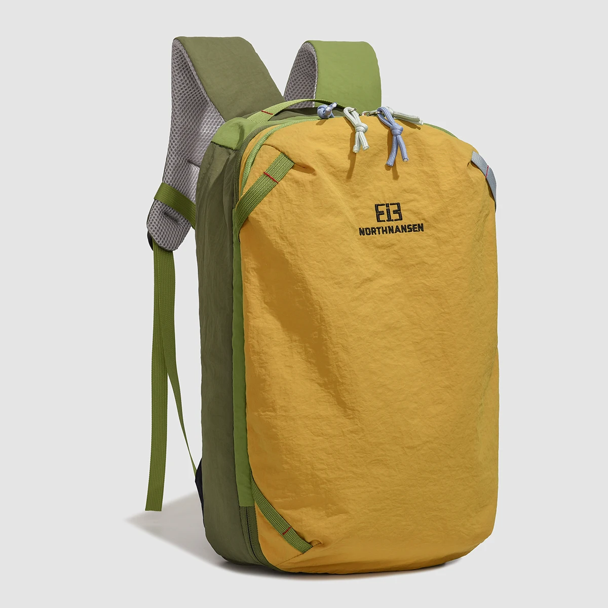 Backpack 2025 New Model Outdoor Hiking Lightweight Backpack Commuting Outdoor Camping Travel School Bag Female College Students High School Students Junior High School Students