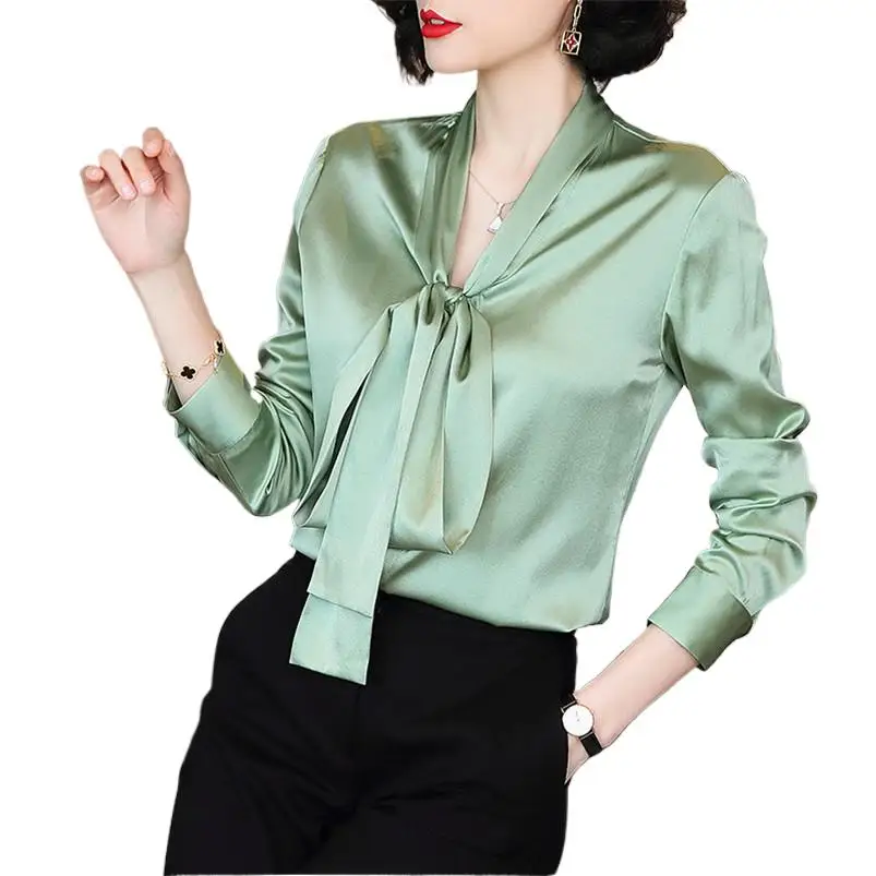 

Женская атласная футболка винного черного цвета с V-образным вырезом, элегантная рубашка с длинным рукавом, повседневный однотонный топ на шнуровке с бантом, женская блузка в стиле ретро, весна 2023