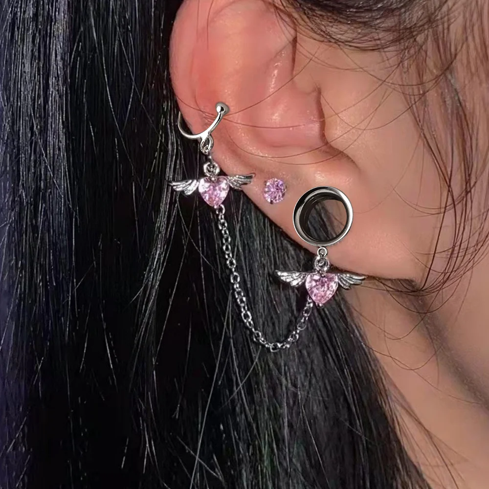 

Doearko 2PCS Women Heart with Chains Plugs Tunnels Stretcher Stainless Steel Ear Expander Gauges Piercing Earring Body Jewelry