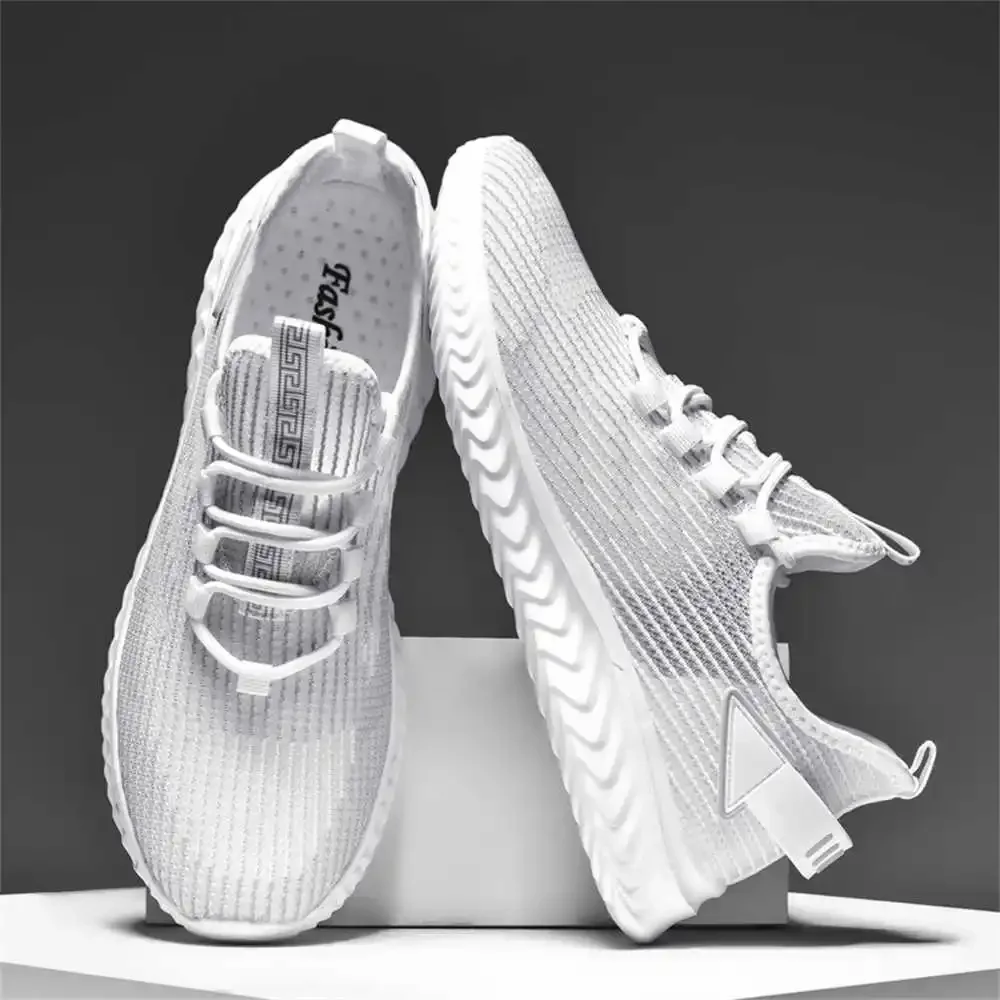 

Size 39 Rubber Sole Man's Children's Sneakers For Boy Offers Original Shoes Sports Luxery Hit Wholesale New Fast Pro