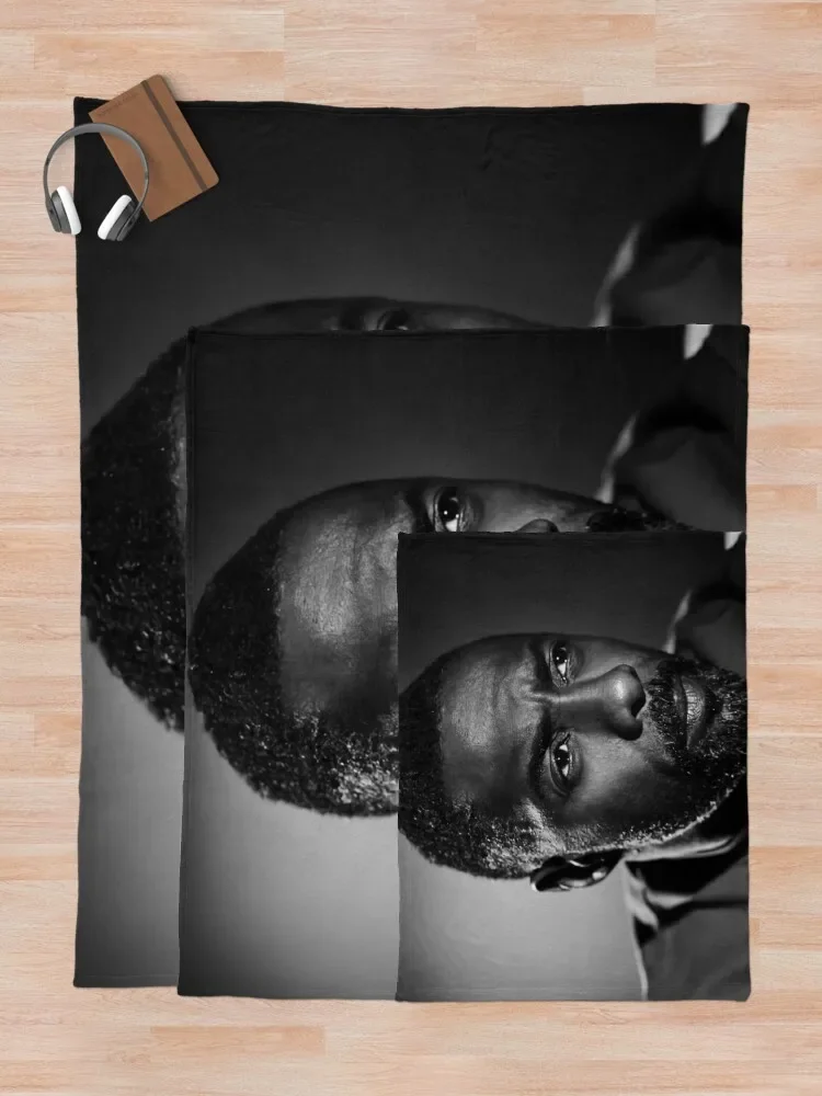 Elbas Black White Throw ���, ��Ƽ�� ������ �ܿ� ���