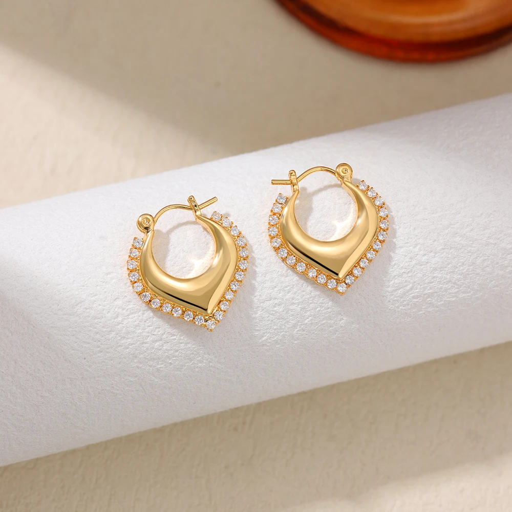 Minimalist 18K Gold Plated Geometric Hoop Earrings for Elegant Women Shiny Rhinestone Huggie Ear Hoops Vintage Jewelry Bijoux