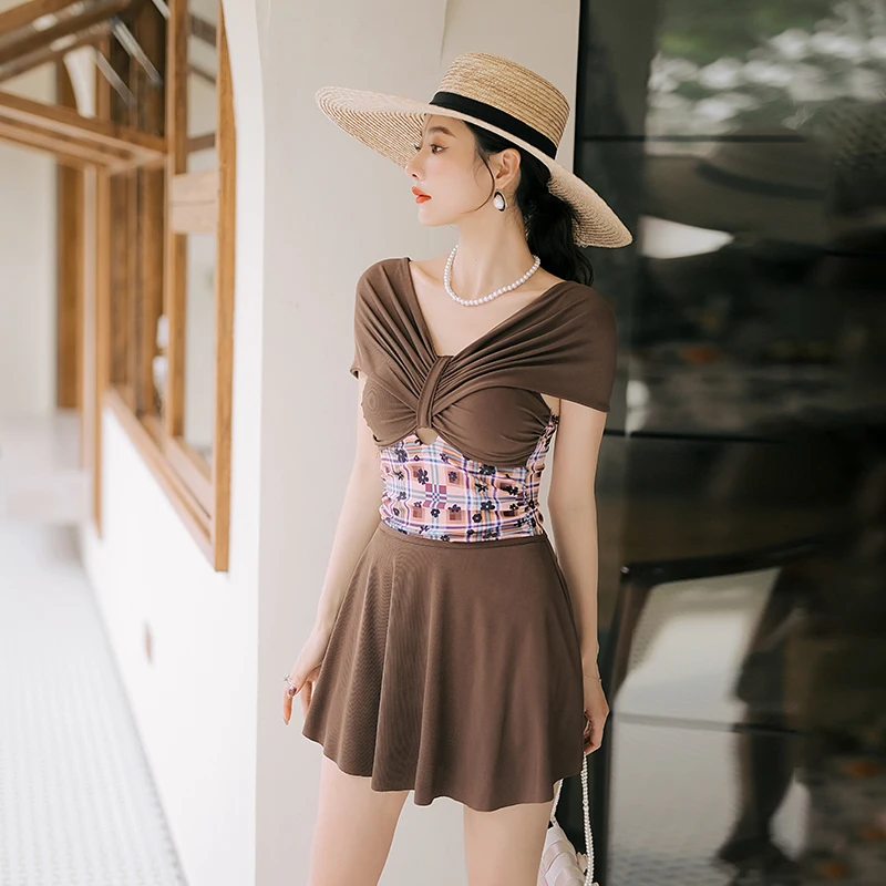 

One Piece Swimwear Women With Skirt Korean Swimwear Swimwear Half Sleeve Swimsuit Bathing Suit Sexy Monokini Beachwear Summer