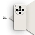 Lvory White
