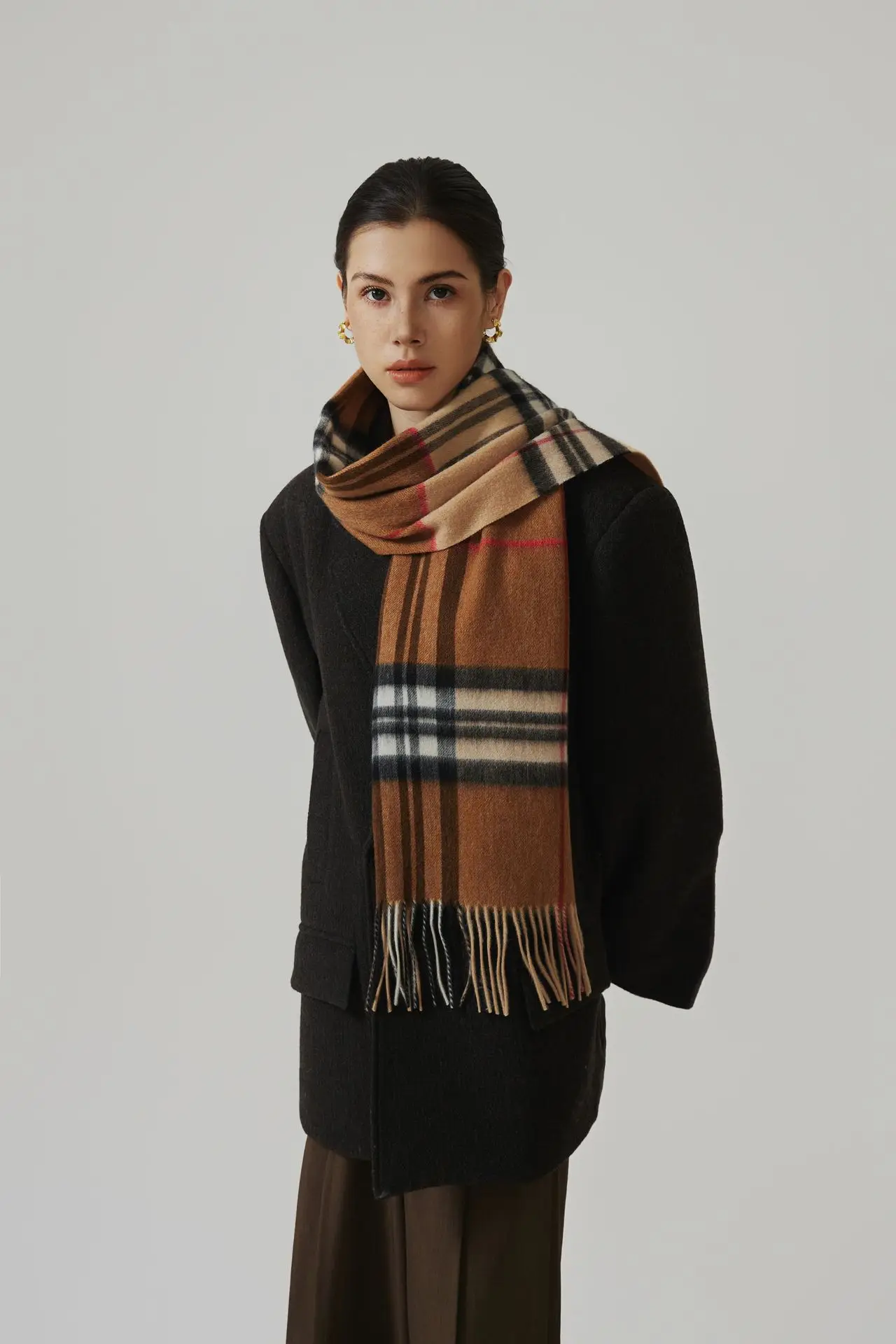 2024 New 100% Wool Scarf Winter Premium Plaid Shawl Versatile Simple Tassel Bib (30 Free Customized Embroidery Logo)