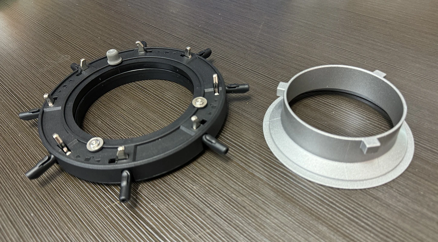 Triopo Handheld Bracket or Bowens Mount Bracket for Triopo 55cm 65cm 90cm 120cm Softbox