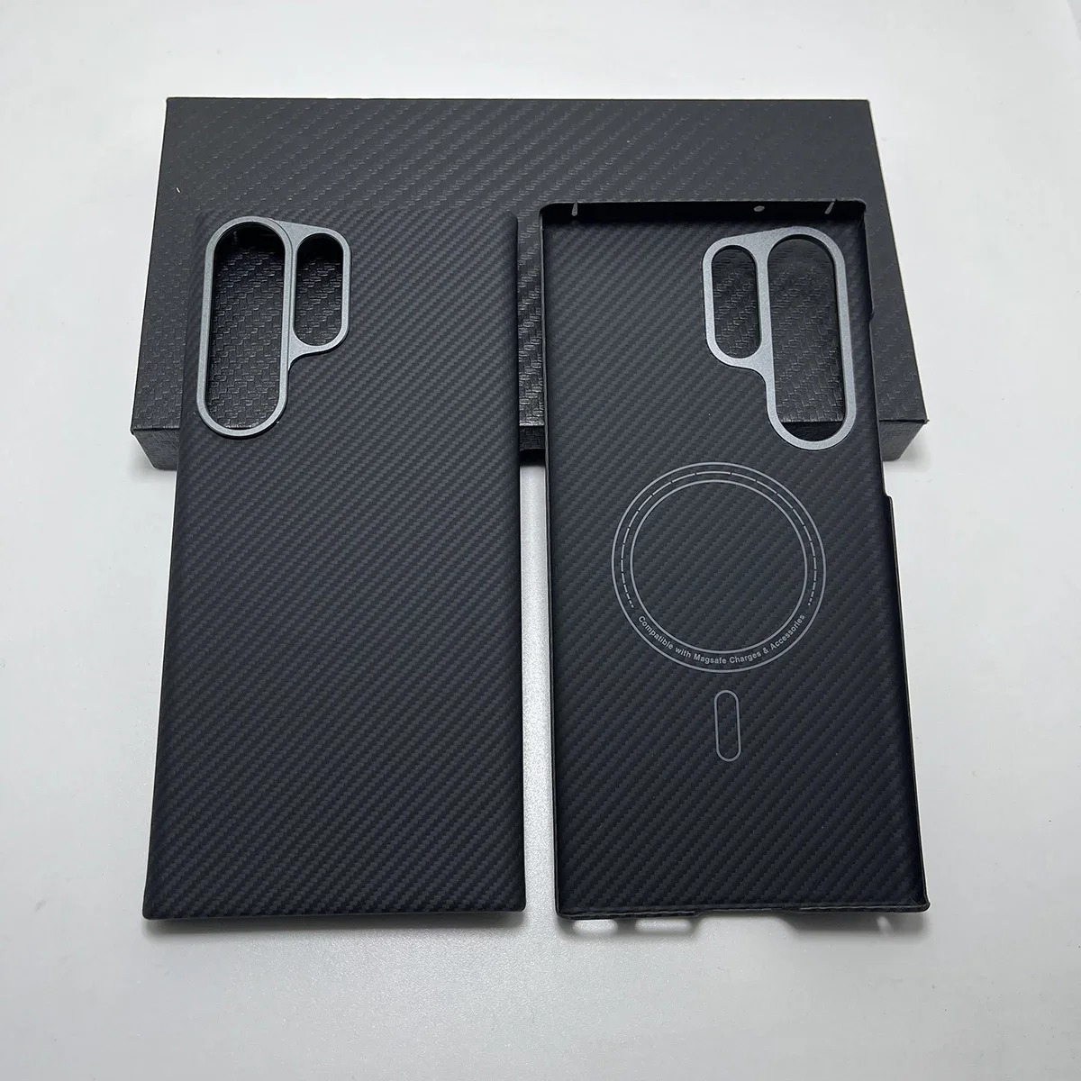 Enhanced Magnetic Carbon Fiber Aramid Ultra-Thin Case