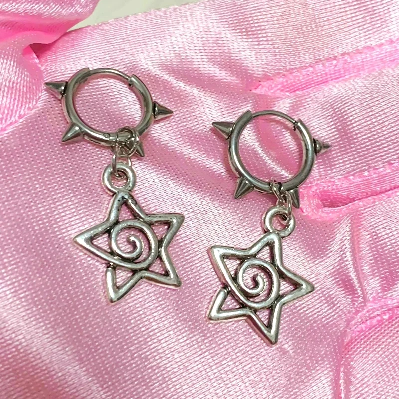 Korean Fashion Star Swirl Earrings Gothic Charms Rivet Earrings for Women Punk Grunge Jewelry Vintage Accessories
