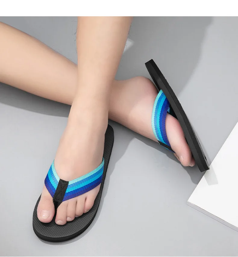 Quick- Dry Hidden Middle Finger Slippers Figure with Legs Flip Flops Parody Middle Finger Beach Summer Comfort Non Slip Sandal