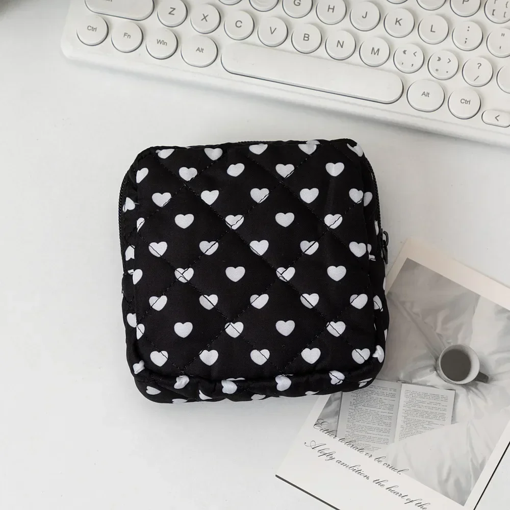 Cute Bow Women Mini Cosmetic Bag Sanitary Napkins Storage Bag Portable Tampon Holder Case Mini Makeup Lipstick Storage Bag Pouch 5