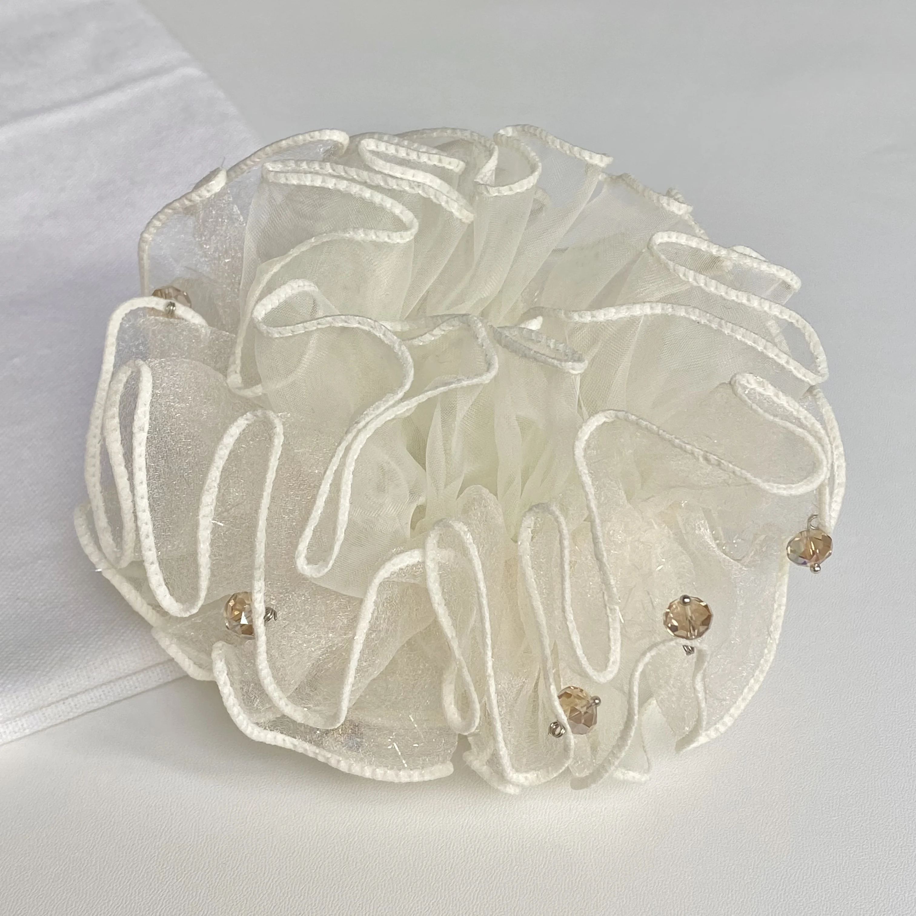 1PC Elegant White Organza Scrunchie With Crystal Beads: Romantic Ruffled Hair Accessory For Women, Perfect For Daily