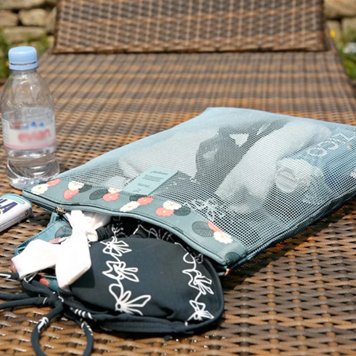 1pc-Beach Bag Swimsuit Mesh Storage Bag Shoes Miscellaneous Storage Bag Toiletries Bag Sports Handbag Clothing Storage Device