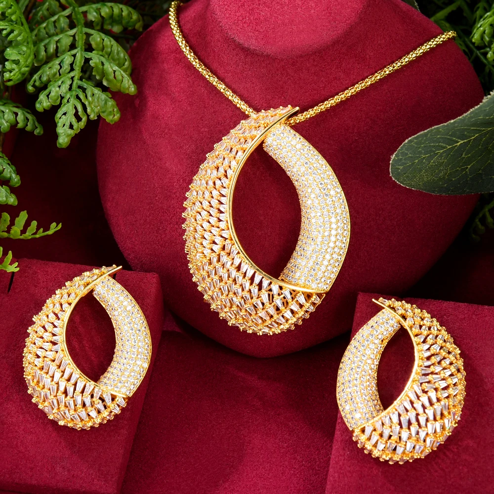 

Soramoore New Gorgeous 2PCS Big Luxury Necklace Earrings Jewelry Set Noble Super Bridal Wedding Pendant Accessories High Quality