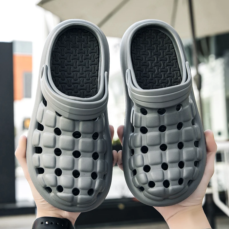 Men Shoes 2023 Summer Sandals for Women Garden Clogs Beach Slippers Men Slip-On EVA Lightweight Soft Summer Slippers Size 38-45