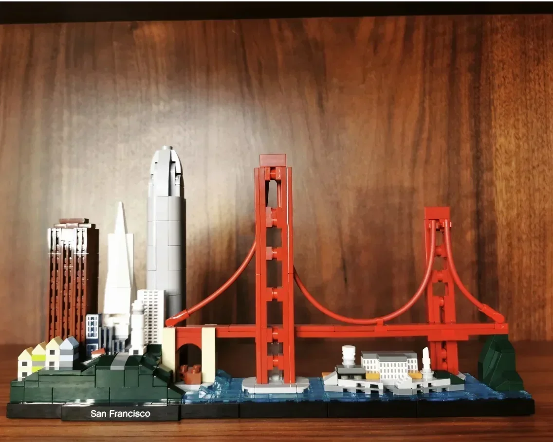 

Architecture Compatile 21043 San Francisco Building Blocks Bricks Toys For Adults Kid Art Home Decoration Gift