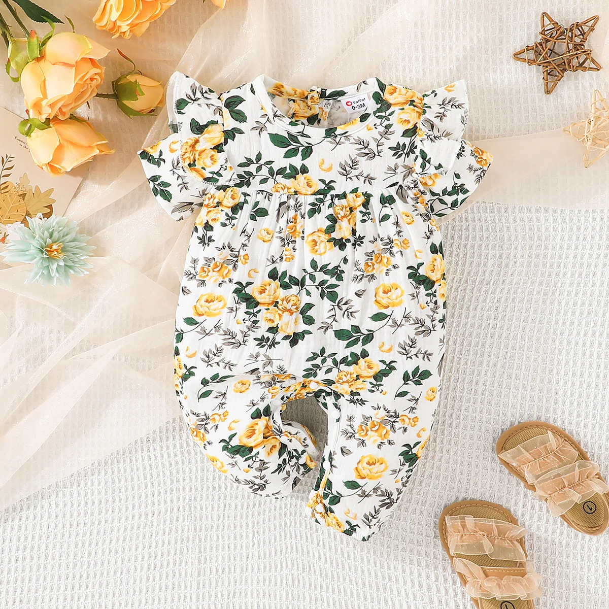 

PatPat Baby Girl 100% Cotton Crepe Allover Floral Print Ruffle Short-sleeve Jumpsuit