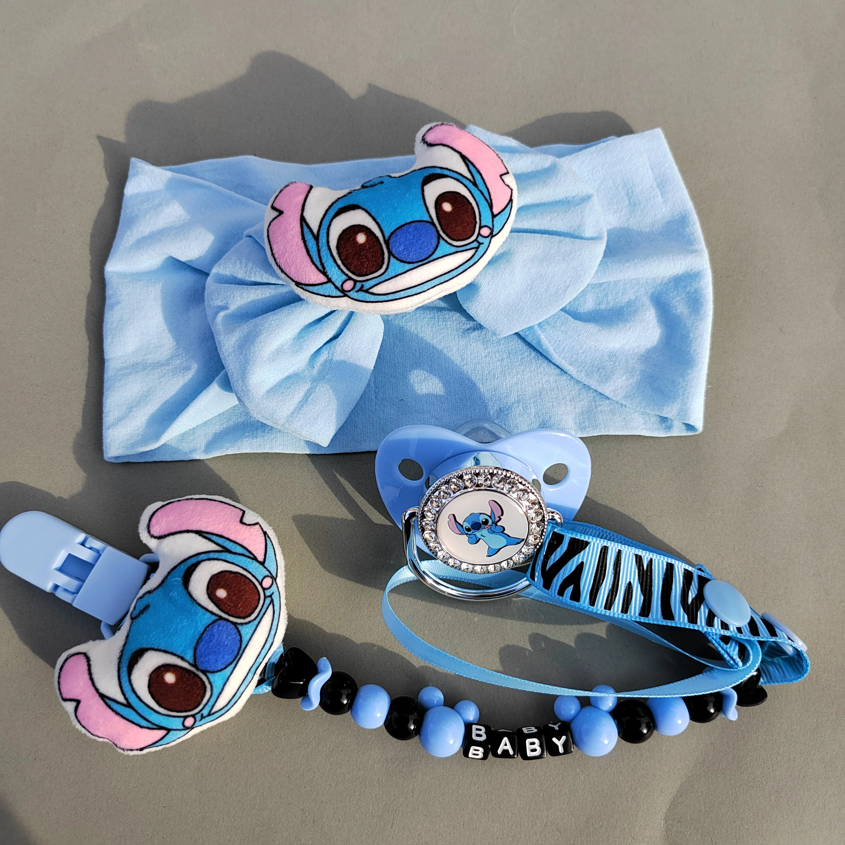 Disney cartoon shape Stitch silicone fake clip e baby ciuccio fascia per  capelli scarpe blu baby shower regalo di compleanno chupetes0-8M -  AliExpress