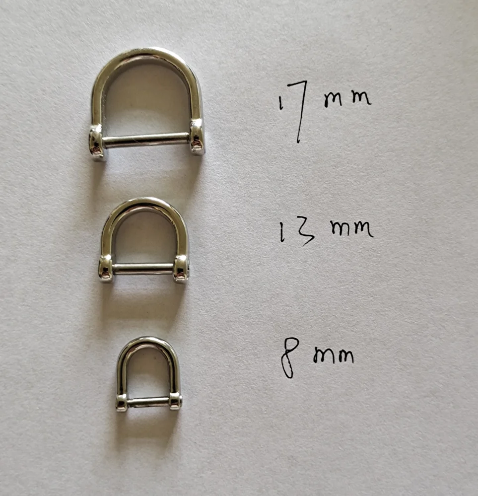 Titanium Horseshoe D-Shape Keychain Buckle - Lightweight and High-Quality EDC Accessory