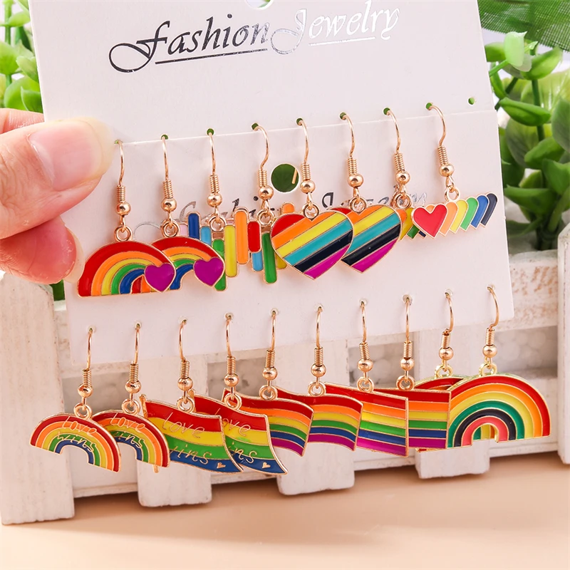 

New Colorful Love Heart Drop Earrings for Women Enamel Rainbow Pendants Dangle Earrings Brincos Femme Girls Party Jewelry Gifts