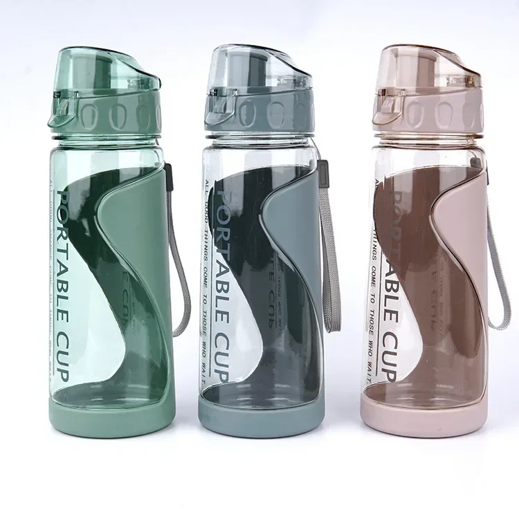 

570ML Plastic Kawaii Water Bottles BPA Free Outdoor Sports Water Cup Water Mug Student Portable Bottle with Handle Drinkware