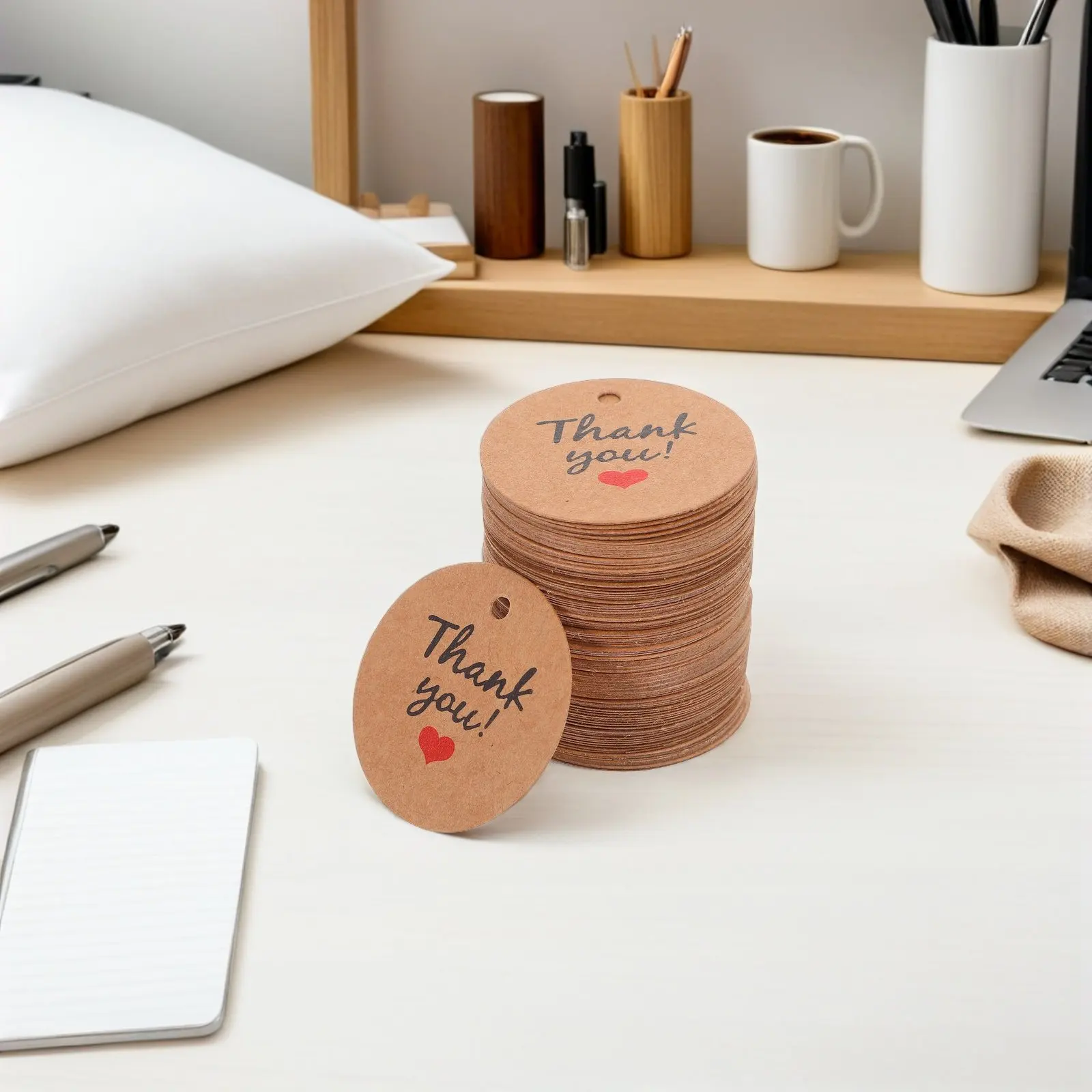 100Pcs 빈 백 크래프트 종이 교수형 태그 세련된 둥근 구멍 디자인 결혼식 호의 선물 태그 컵케익 토퍼 북마크 공예