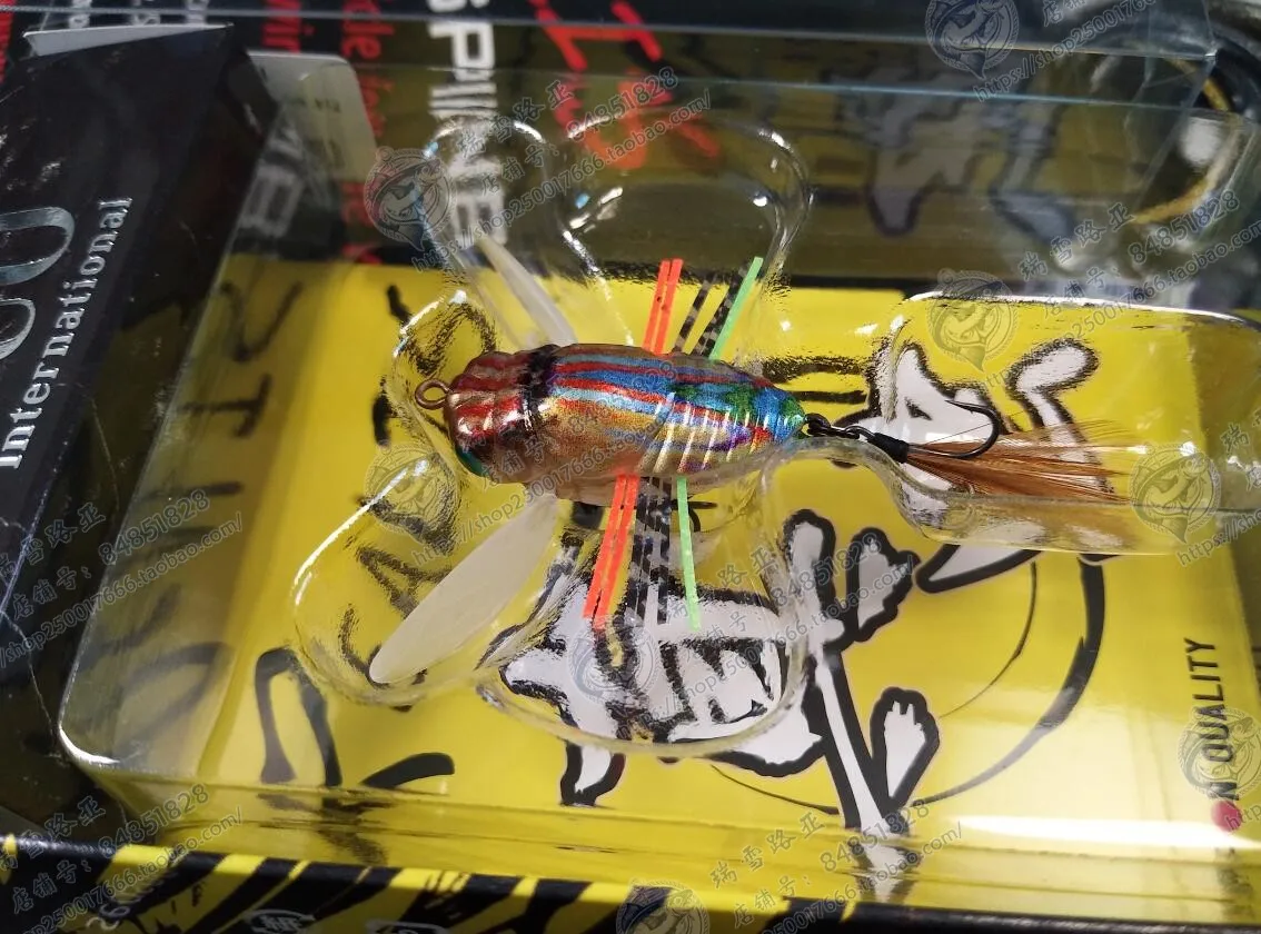 Japanese Duo Realis Shinmushi Surface Cicala 5.7G 3.1G Real Worm Surface Perch Bait