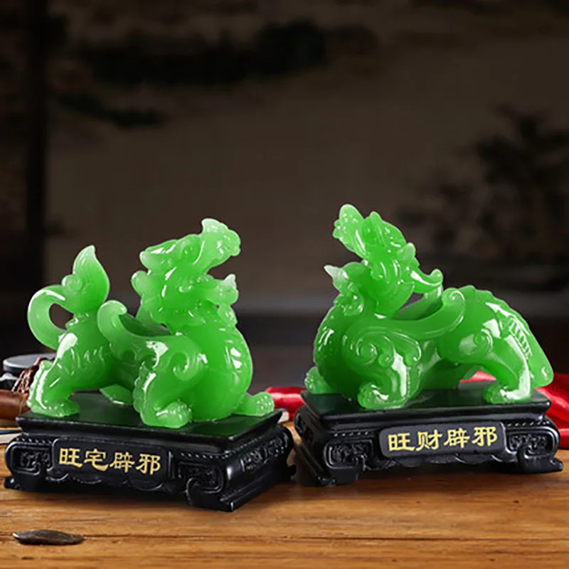 

Feng Shui Lucky Pixiu / Pi Yao Resin Decoration Door Home Crafts Living Room Decor Figurines Miniatures Ornaments Chinese Mascot
