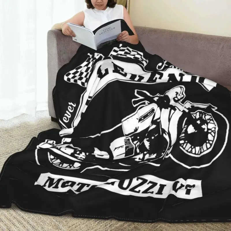 Moto Guzzi V7 Ŭ���� �ڵ��� ��Ƽ�� ���, �β��� ���� Ŀ�� ħ�� ���� ķ�� ���