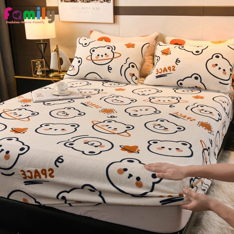 

ZHENXISHUSHIMOXI Velvet Fitted Sheet Soft Flannel Bed Linens Double Bed Sheet Winter Cartoon Mattress Cover Queen King Size