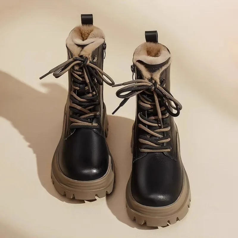 Bottes de neige pour femmes, nouveau style 2025, automne et hiver, avec fond peluche et épais, bottes courtes, antidérapantes
